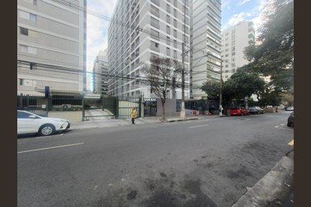 Apartamento à venda com 100m², 2 quartos e 1 vagaVista da Rua