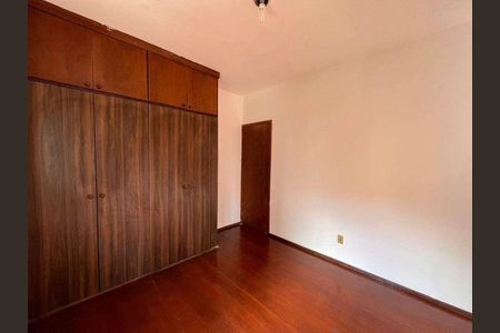 Apartamento para alugar com 120m², 3 quartos e 2 vagas