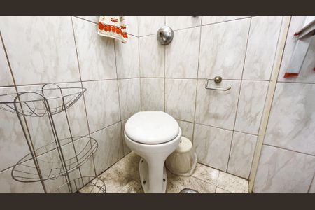 Apartamento à venda com 65m², 2 quartos e 1 vagaBanheiro de serviço