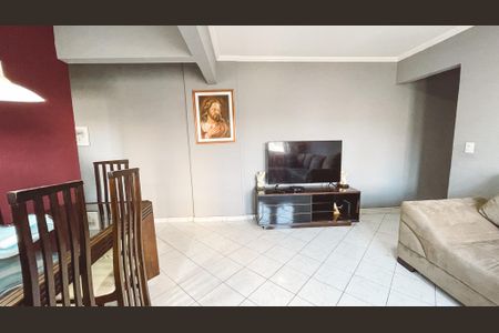 Apartamento à venda com 65m², 2 quartos e 1 vagaSala