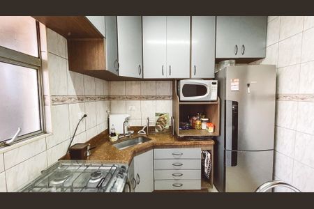 Apartamento à venda com 65m², 2 quartos e 1 vagaCozinha
