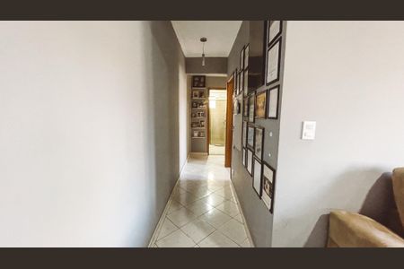 Apartamento à venda com 65m², 2 quartos e 1 vagaCorredor