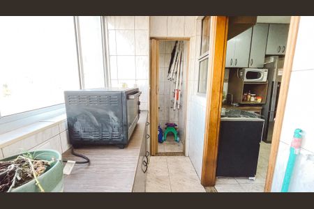 Apartamento à venda com 65m², 2 quartos e 1 vagaÁrea de Serviço