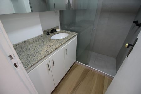 Apartamento à venda com 89m², 2 quartos e 1 vagaBanheiro Social