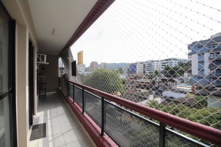 Apartamento à venda com 89m², 2 quartos e 1 vagaVaranda