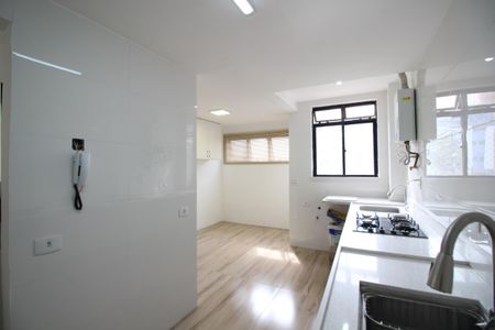 Apartamento à venda com 89m², 2 quartos e 1 vagaCozinha