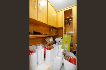 Apartamento para alugar com 90m², 2 quartos e 2 vagasQuarto de Serviço