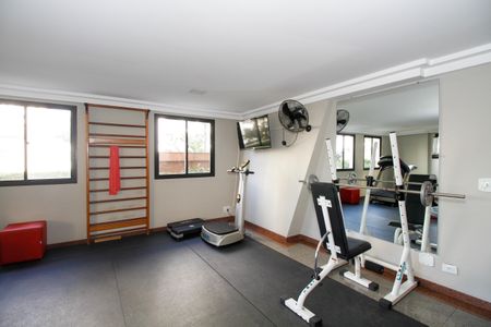 Apartamento para alugar com 90m², 2 quartos e 2 vagasÁrea Comum - Academia