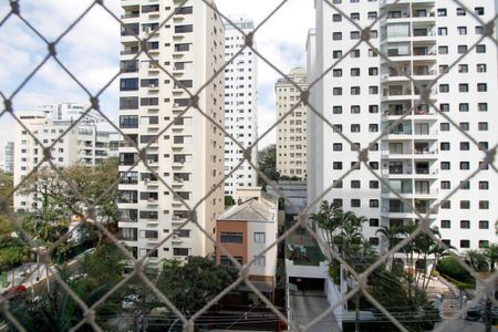 Apartamento para alugar com 90m², 2 quartos e 2 vagasVista da Suíte 1