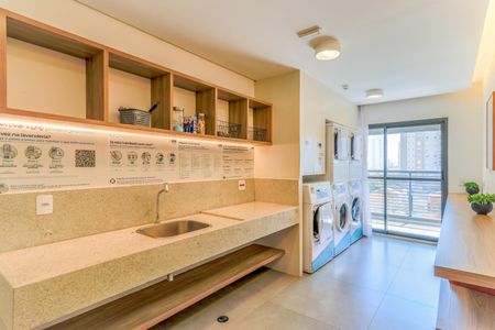Studio para alugar com 26m², 1 quarto e sem vaga Studio para alugar com 26m², 1 quarto e sem vagaÁrea comum - Lavanderia