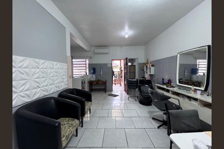 Casa à venda com 147m², 2 quartos e 2 vagaspeça dos fundos