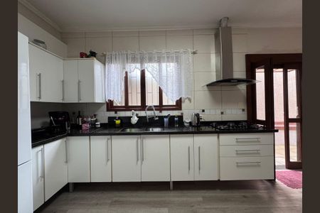 Casa à venda com 147m², 2 quartos e 2 vagasCozinha