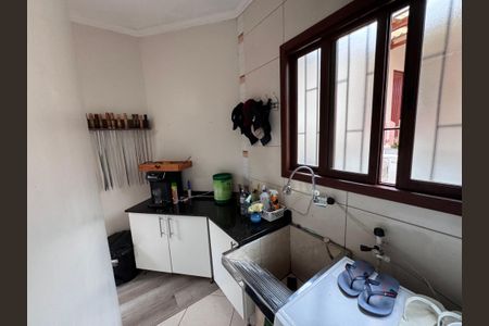 Casa à venda com 147m², 2 quartos e 2 vagasLavanderia