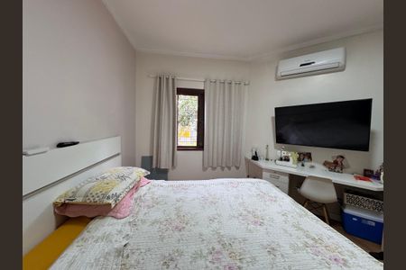 Casa à venda com 147m², 2 quartos e 2 vagasSuíte