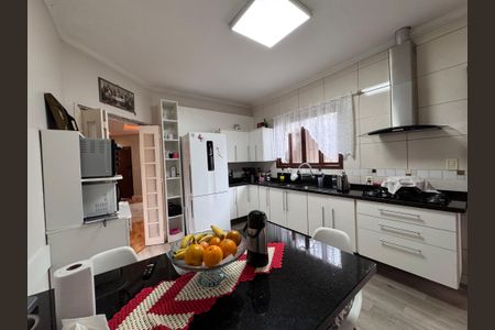 Casa à venda com 147m², 2 quartos e 2 vagasCozinha