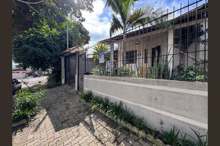 Casa à venda com 147m², 2 quartos e 2 vagasplaquinha fachada
