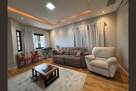 Casa à venda com 147m², 2 quartos e 2 vagasSala