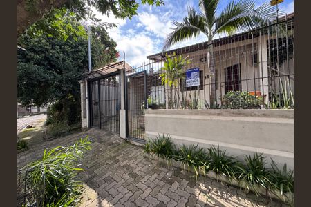 Casa à venda com 147m², 2 quartos e 2 vagasplaquinha fachada