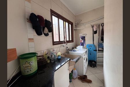 Casa à venda com 147m², 2 quartos e 2 vagasLavanderia