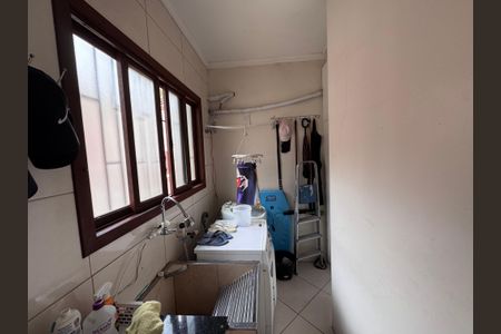 Casa à venda com 147m², 2 quartos e 2 vagasLavanderia