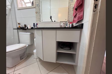 Casa à venda com 147m², 2 quartos e 2 vagasBanheiro