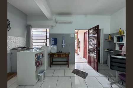 Casa à venda com 147m², 2 quartos e 2 vagaspeça dos fundos