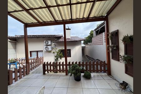 Casa à venda com 147m², 2 quartos e 2 vagasÁrea comum