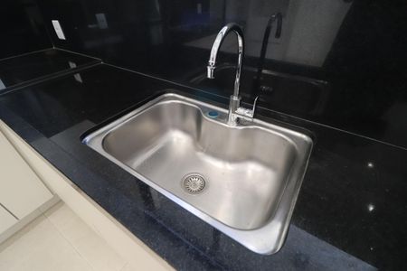 Casa de condomínio para alugar com 238m², 3 quartos e 2 vagasCozinha