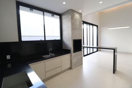 Casa de condomínio para alugar com 238m², 3 quartos e 2 vagasCozinha