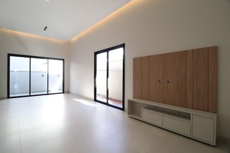 Sala de casa de condomínio para alugar com 3 quartos, 238m² em Nova Uberlândia, Uberlândia