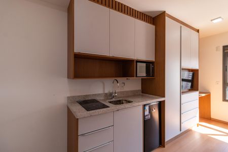 Cozinha de kitnet/studio para alugar com 1 quarto, 22m² em Perdizes, São Paulo