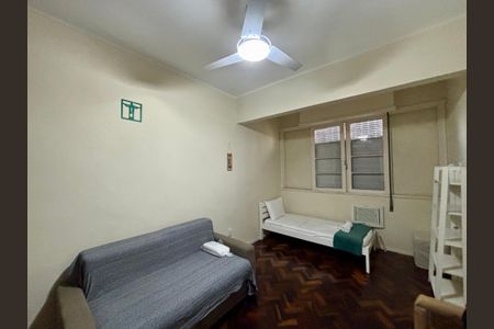 Apartamento para alugar com 148m², 4 quartos e sem vaga Apartamento para alugar com 148m², 4 quartos e sem vagaQuarto 1