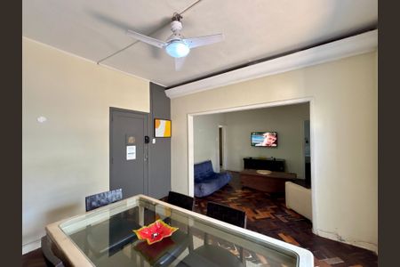 Apartamento para alugar com 148m², 4 quartos e sem vaga Apartamento para alugar com 148m², 4 quartos e sem vagaSala