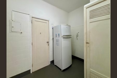 Apartamento para alugar com 148m², 4 quartos e sem vaga Apartamento para alugar com 148m², 4 quartos e sem vagaCozinha