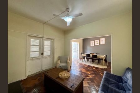 Apartamento para alugar com 148m², 4 quartos e sem vaga Apartamento para alugar com 148m², 4 quartos e sem vagaSala de jantar