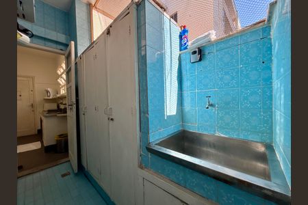 Apartamento para alugar com 148m², 4 quartos e sem vaga Apartamento para alugar com 148m², 4 quartos e sem vagaÁrea de serviço