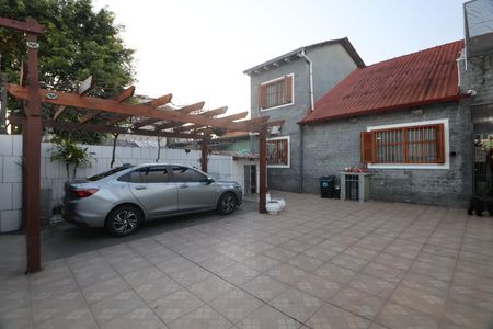 Casa à venda com 172m², 4 quartos e 4 vagasGaragem