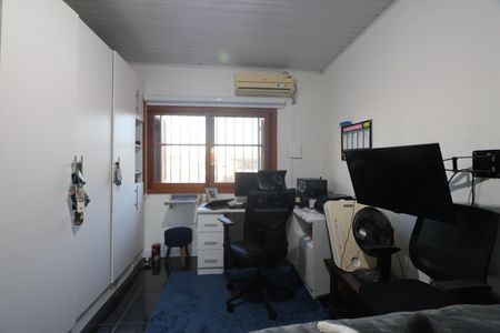 Casa à venda com 172m², 4 quartos e 4 vagasQuarto 2