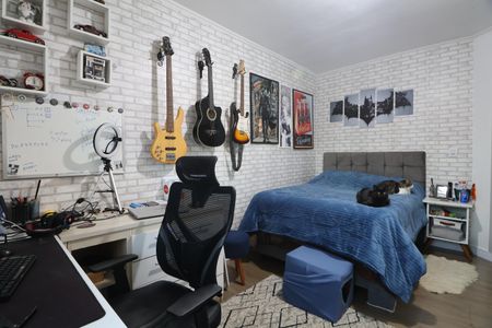 Casa à venda com 172m², 4 quartos e 4 vagasQuarto 1