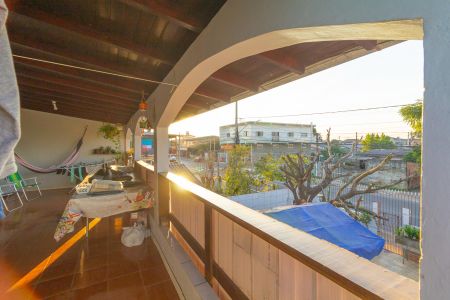Varanda de casa para alugar com 5 quartos, 102m² em Mathias Velho, Canoas