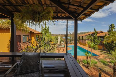 Varanda de casa de condomínio à venda com 4 quartos, 650m² em , Nova Lima