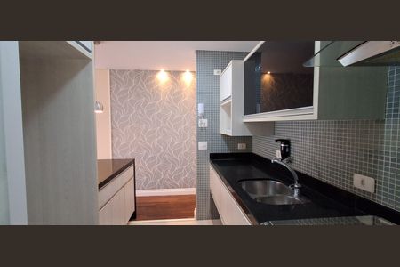 Casa à venda com 65m², 1 quarto e 2 vagas Casa à venda com 65m², 1 quarto e 2 vagasCozinha