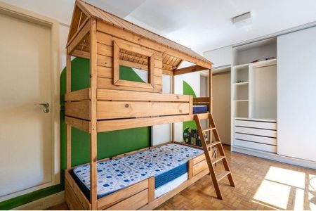 Casa à venda com 2 quartos, 100m² em Campo Belo, São Paulo