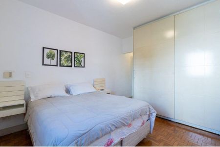 Casa à venda com 2 quartos, 100m² em Campo Belo, São Paulo