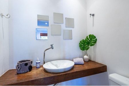 Casa à venda com 2 quartos, 100m² em Campo Belo, São Paulo