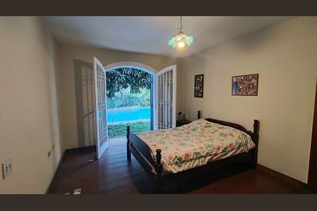 Casa à venda com 3 quartos, 368m² em Alto de Pinheiros, São Paulo