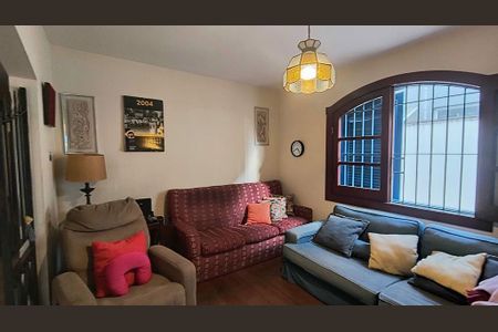 Casa à venda com 3 quartos, 368m² em Alto de Pinheiros, São Paulo