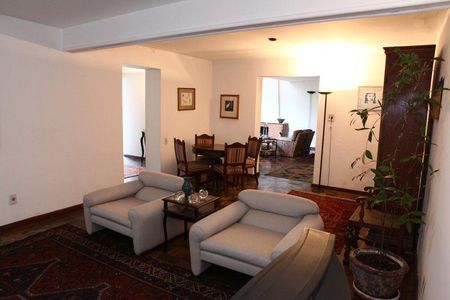 Casa à venda com 3 quartos, 450m² em Cidade Jardim, São Paulo