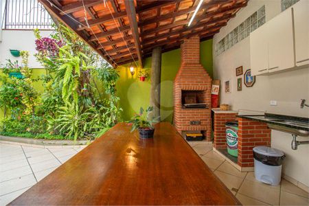 Casa à venda com 3 quartos, 198m² em Planalto Paulista, São Paulo