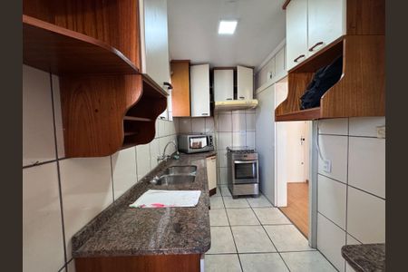 Apartamento à venda com 98m², 2 quartos e sem vaga Apartamento à venda com 98m², 2 quartos e sem vagaCozinha